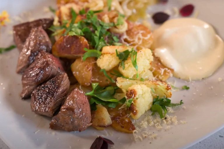 Boeuf Lyonnaise / Biff Rydberg